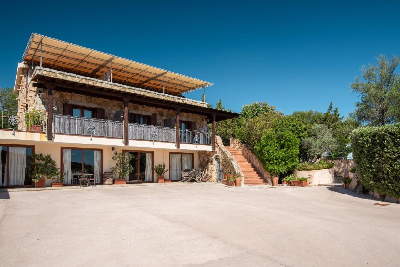 Affittacamere S'Alzola Porto Rotondo Extérieur photo