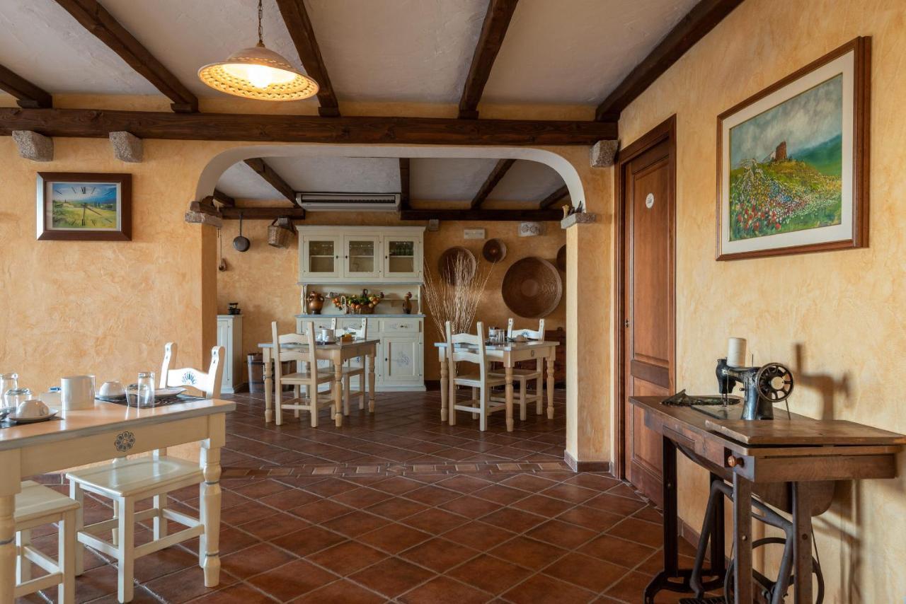 Affittacamere S'Alzola Porto Rotondo Extérieur photo
