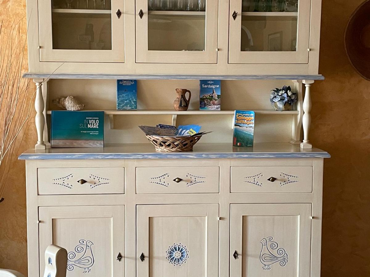 Affittacamere S'Alzola Porto Rotondo Extérieur photo